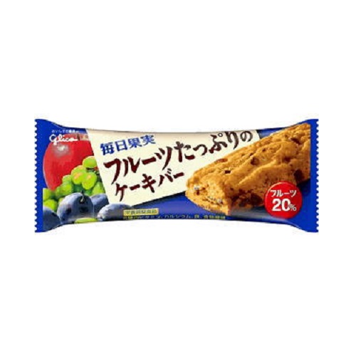 毎日果実　フルーツたっぷりのケーキバー